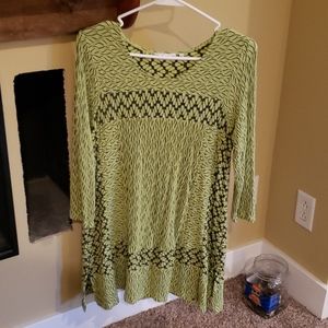 Oversized 3/4 length shirt